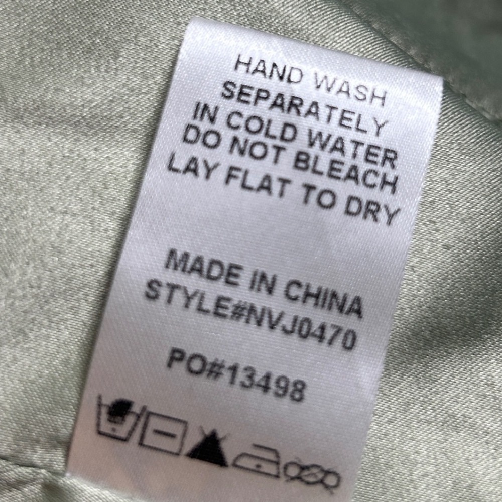 VICI Women's Satin Blazer‎ - Small  - Sage - Picture 11 of 11